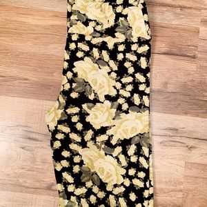 Lularoe OS leggings (used)